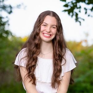 Meet your Posher, Charlotte